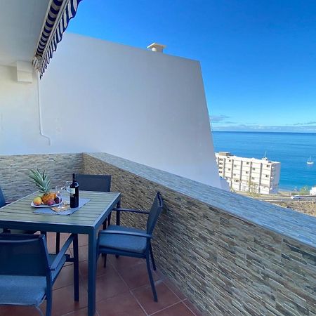 Sea View Apartment In パタラバカ エクステリア 写真