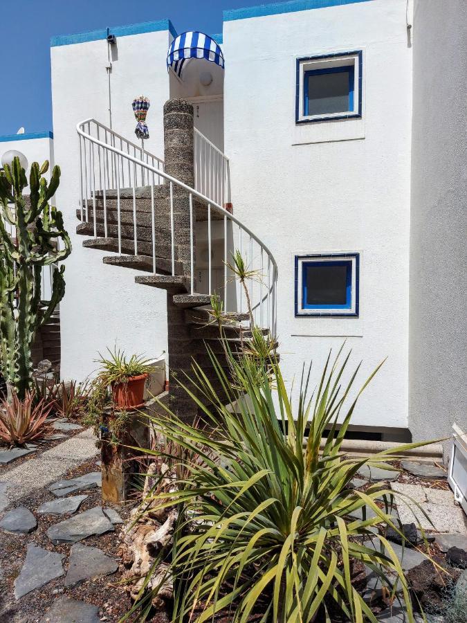 Sea View Apartment In パタラバカ エクステリア 写真