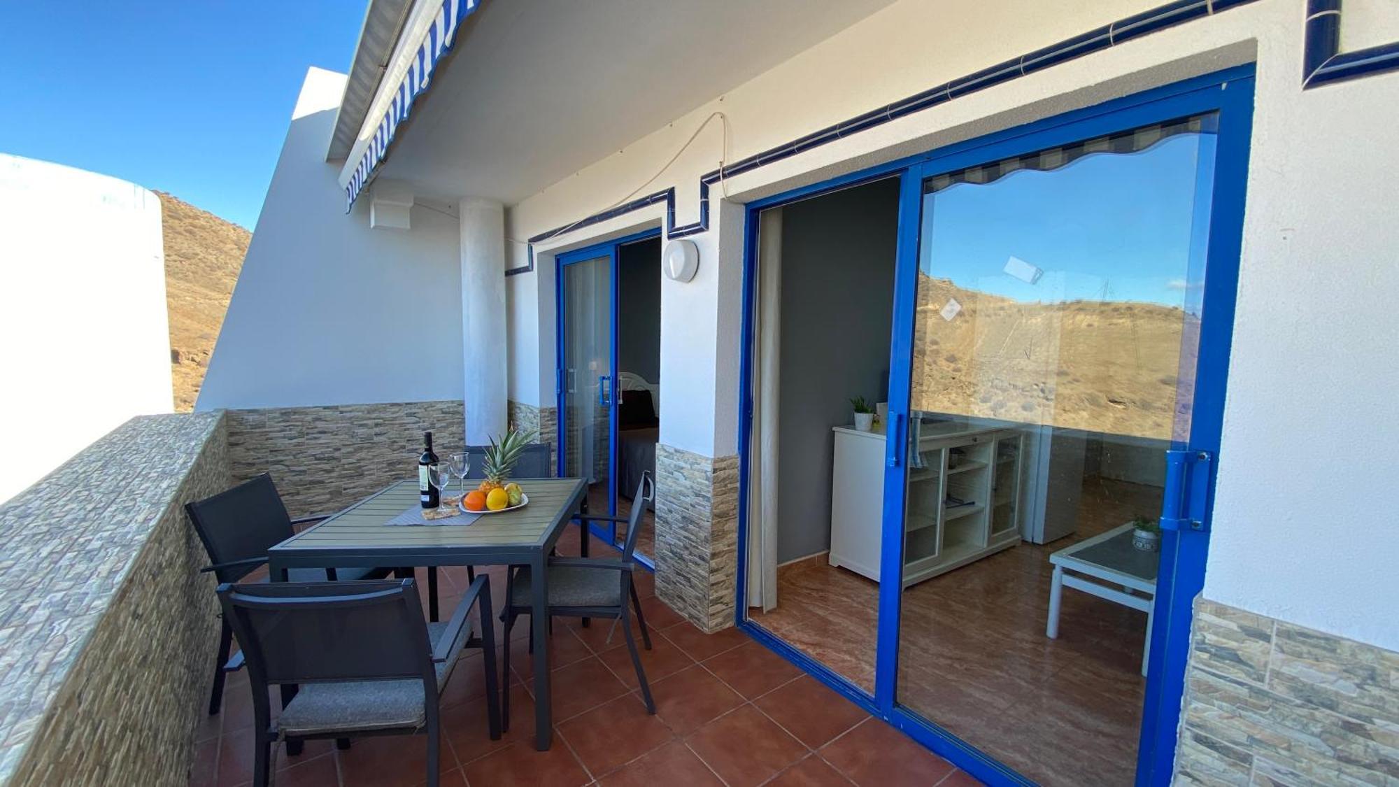 Sea View Apartment In パタラバカ エクステリア 写真