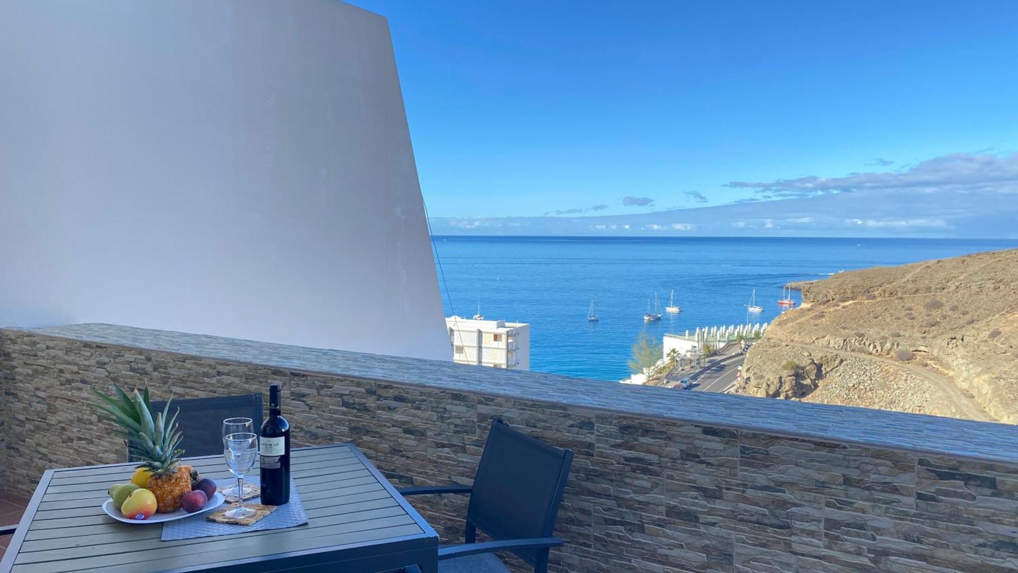 Sea View Apartment In パタラバカ エクステリア 写真